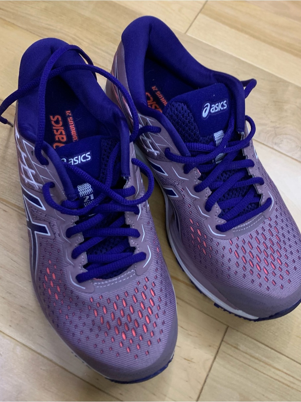 ASICS Gel Cumulus Women's Running Shoes, sz US 8, Purple, NWOT
